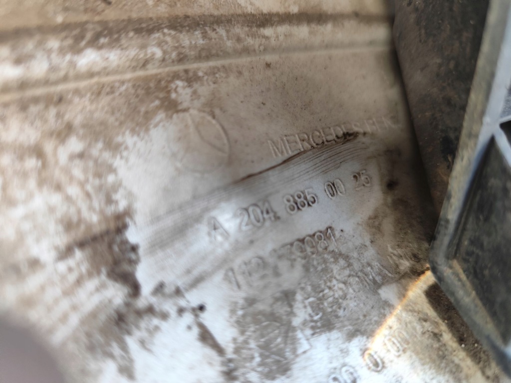 фото №8, Mercedes w204 - бампер перед pdc