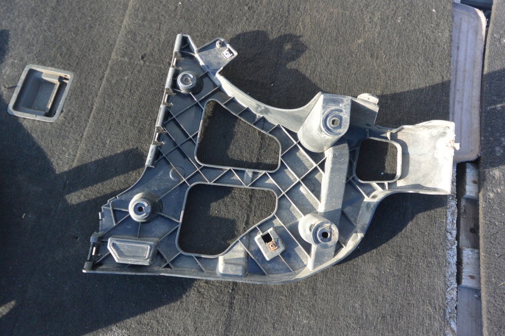 фото №10, Направляющая кронштейн бампера задняя правый левый bmw x5 e70 lift