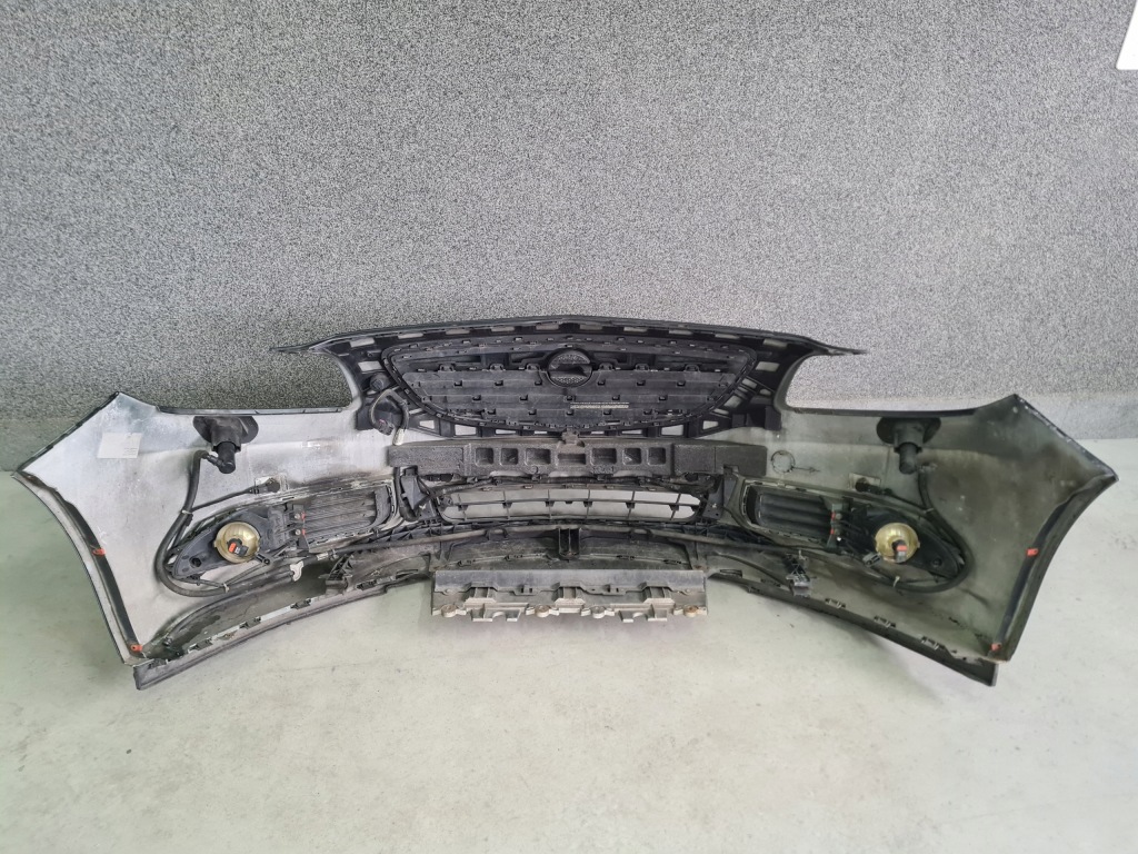 Бампер передний opel insignia a z22c омыватель pdc Киев