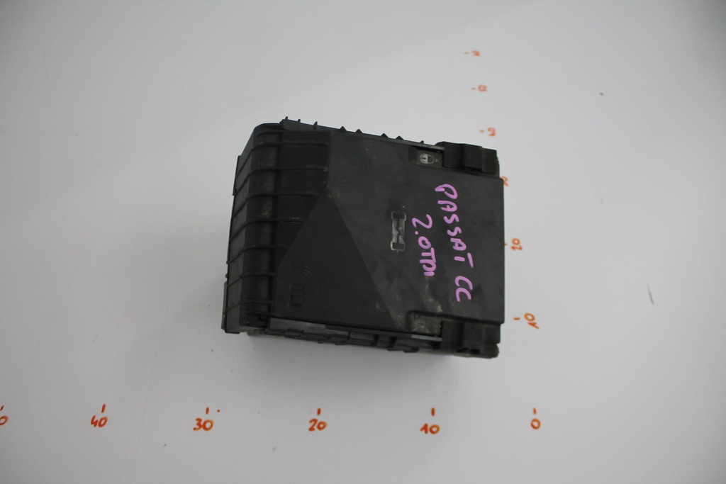 фото №1, Коробка запобіжників 3c0937125 passat cc 2.0 tdi