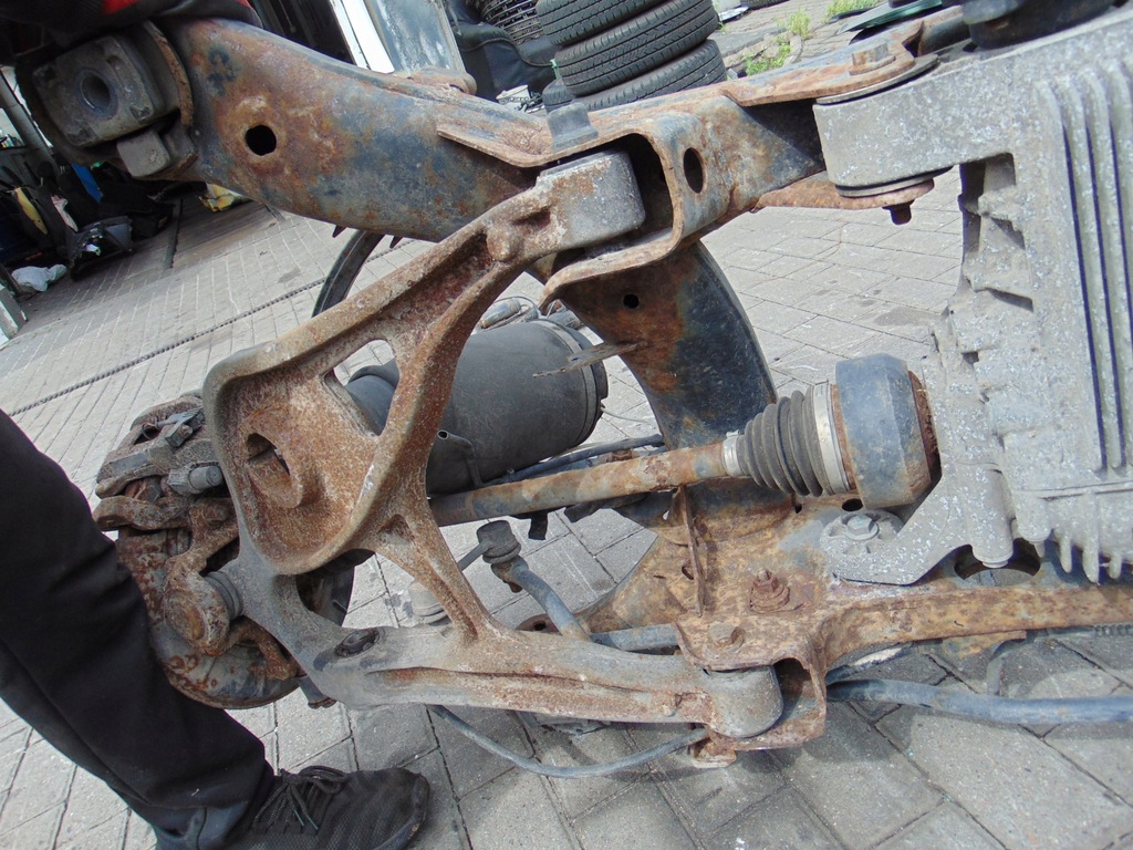 фото №12, Балка подвеска задняя mercedes r w251 3.0d 4-matic