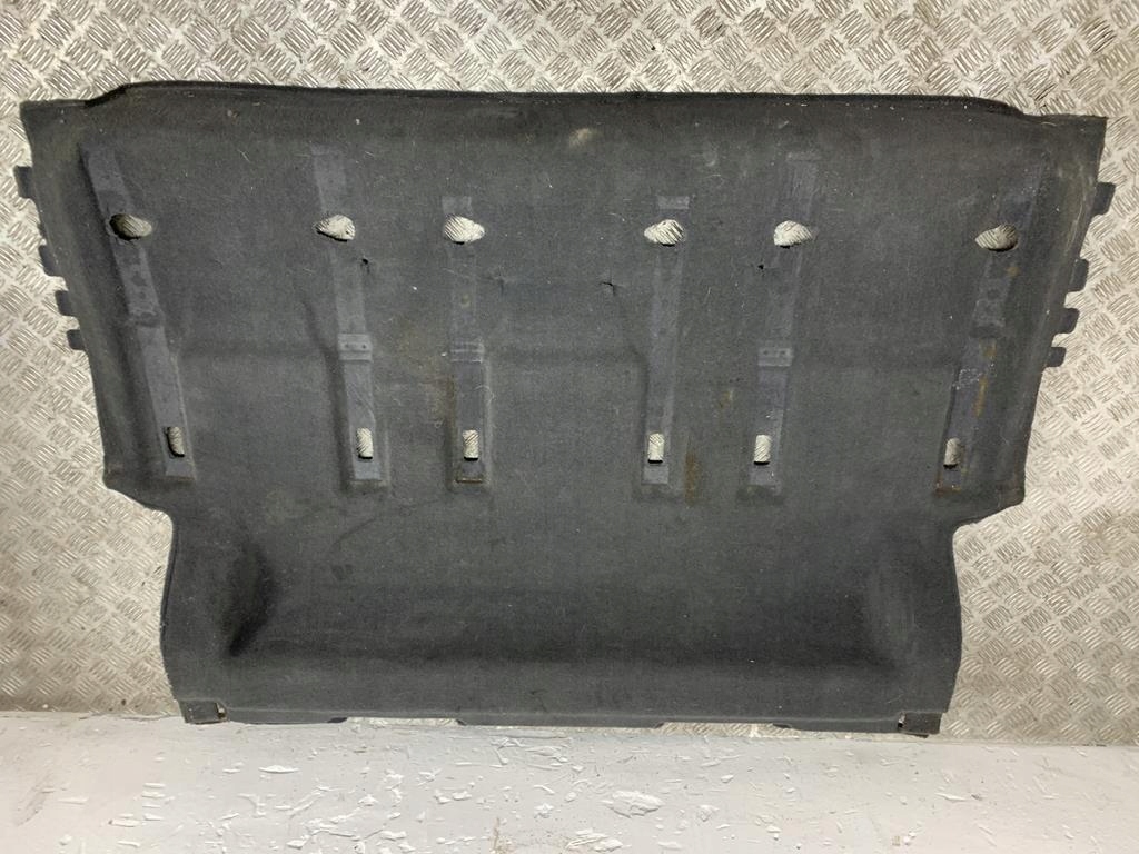 Купити Килимок підлога обшивка задній peugeot 5008 i 1.6 hdi 10 r 96851895zf