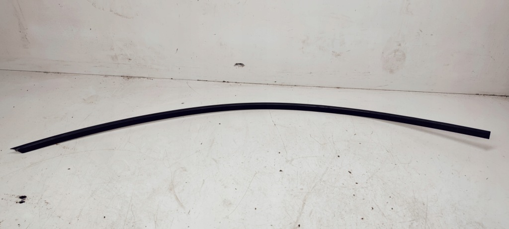 фото №1, Молдинг mat левая кузовная audi a3 8v 8v3853703b