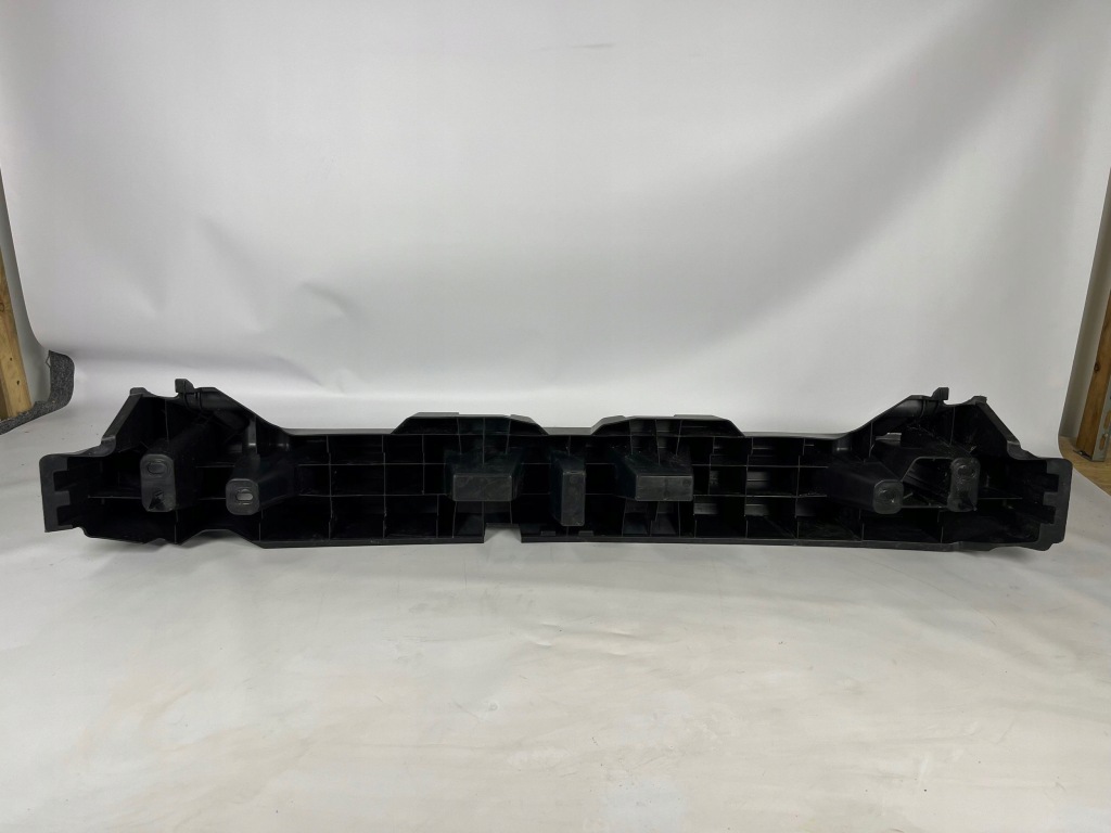 Балка абсорбер задні dacia bigster в Україні