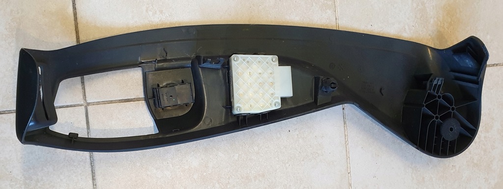 фото №8, Защита сиденье левый перед praełączniki bmw x5 e70 x6 e71 оригинальный номер eu