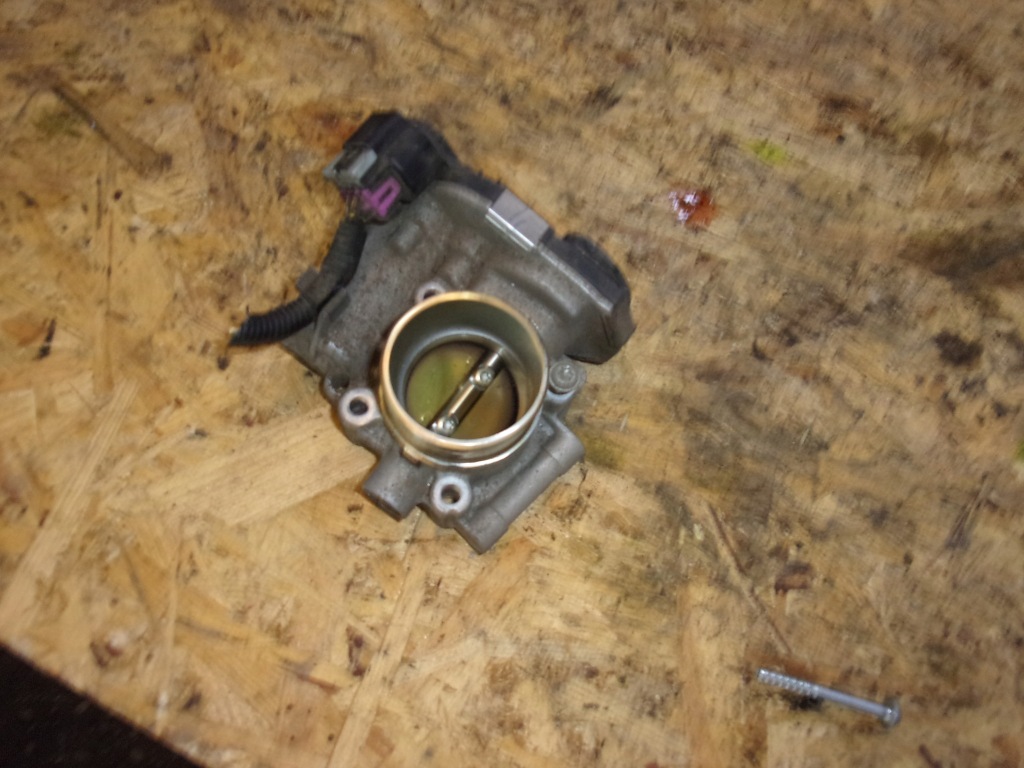 фото №1, Chevrolet aveo t300 дросельна заслінка 1.4 16v