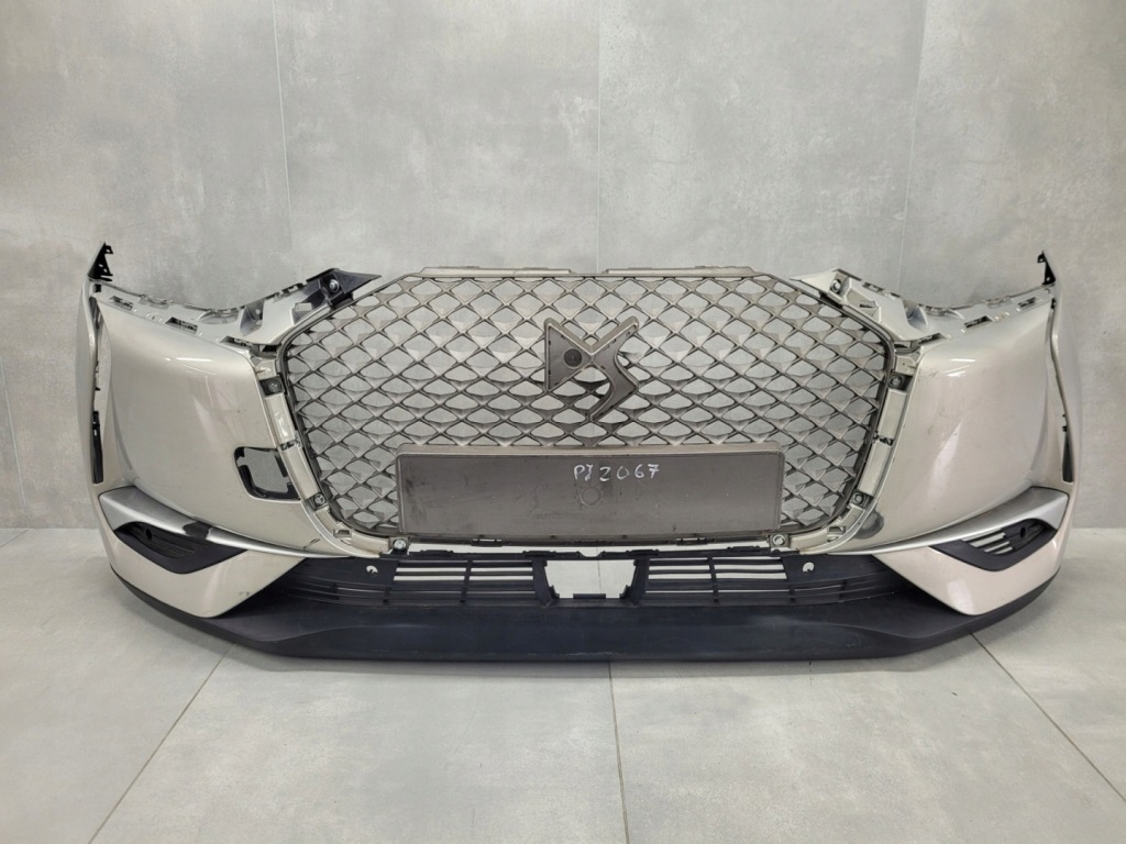 Купити Бампер передні  передні  citroen ds3 crossback 19-