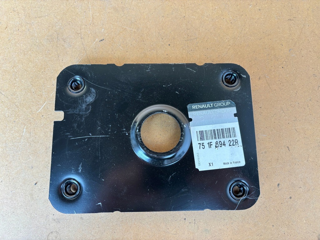 фото №1, Renault master iii movano b заглушка лонжерон