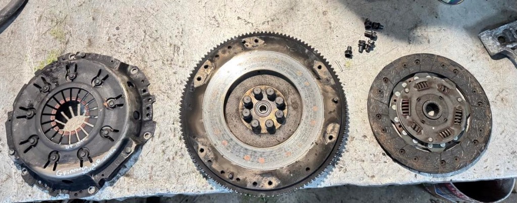 Купити Зчеплення kpl притиск диск subaru impreza gf 2.0