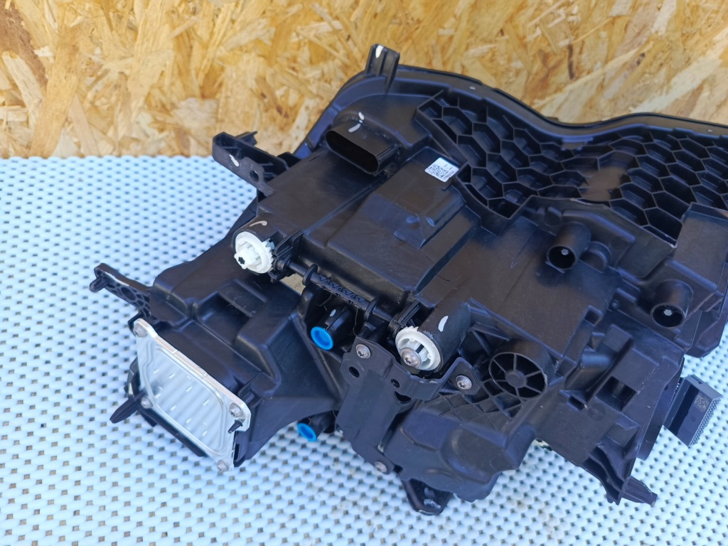 Фара перед правий volvo s60 v60 2 2 full led active high beam 32228810 Київ