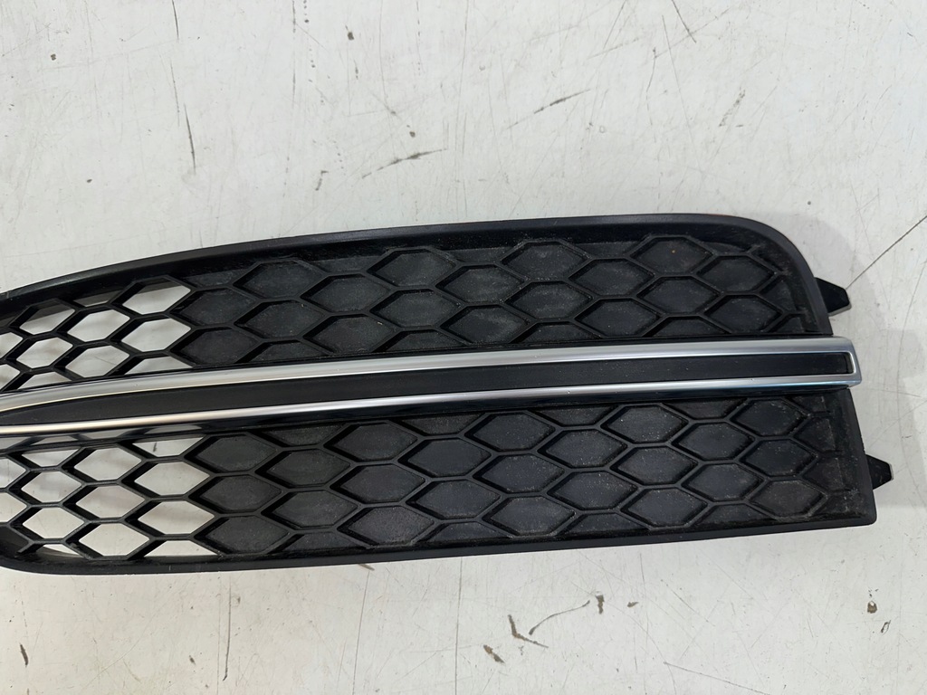 фото №7, Решітка бампера ліва audi a7 s7 c7 s-line 4g8807681b