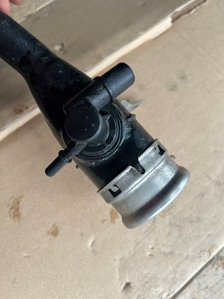 фото №3, Mini cooper труба заливної пального 1022607007