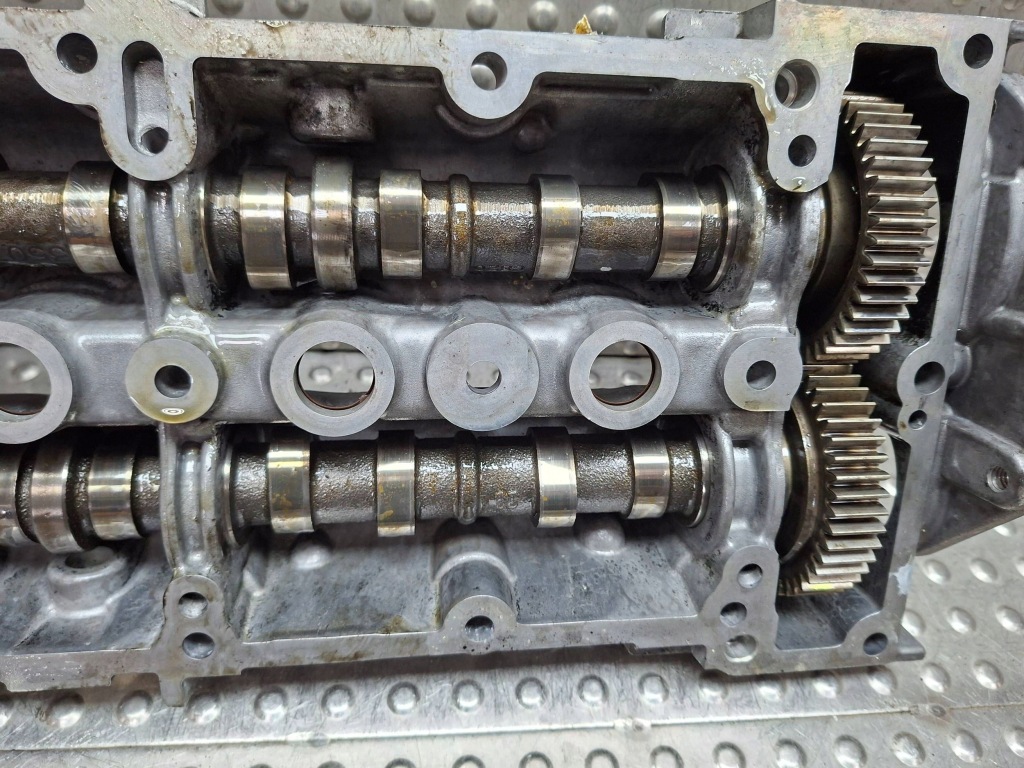 фото №7, Кришка клапанів вали 55204607 fiat grande punto corsa d 1.3 mjet cdti 06-