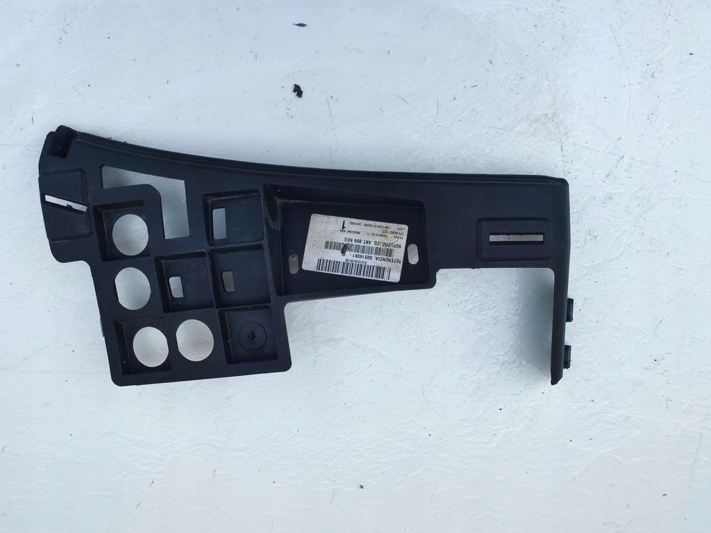 фото №1, Направляющая левый бампера citroen c4 picasso 96541959