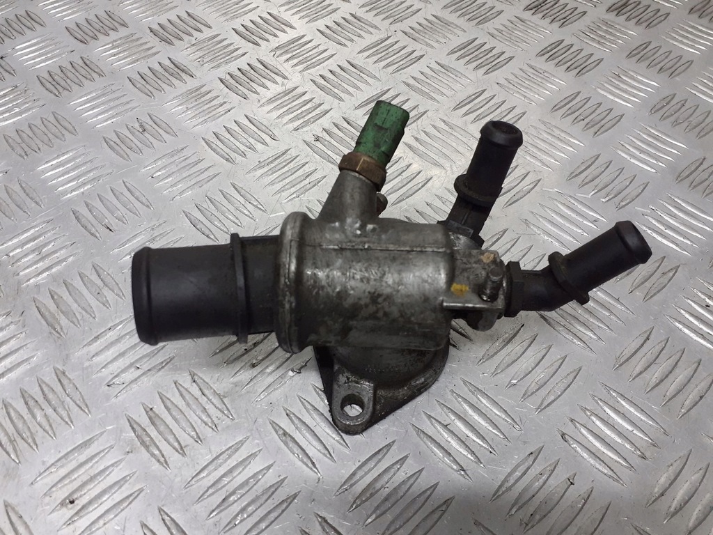 фото №1, Корпус термостата opel vectra c 1.9 cdti