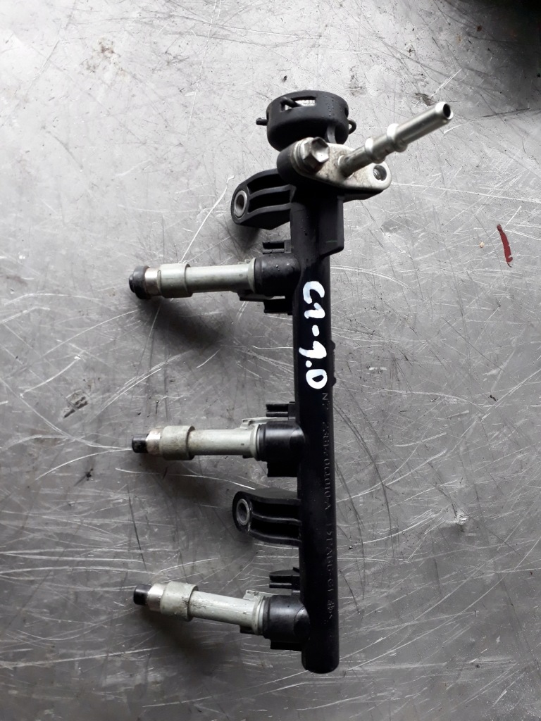 фото №1, Молдинг впрыскная 238140q010a citroen c1 1.0