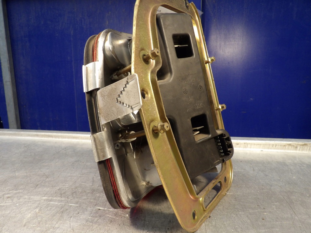 фото №7, Лампа задня права fiat brava 37200.748 37.200.751