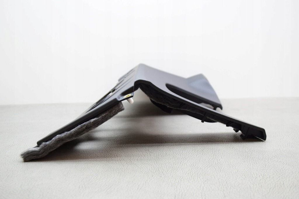 фото №8, Нижняя молдинг декоративная панели приборной панели audi q5 fy 80b863075b 2017