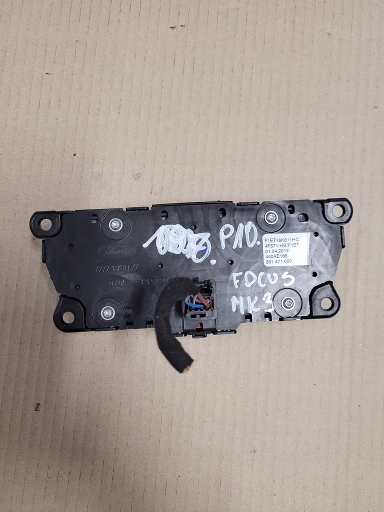фото №2, Ford focus mk3 перемикач радіо
