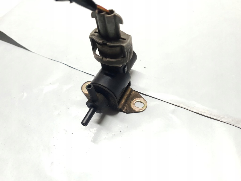 фото №1, Клапан вакууму volvo v40 1.9 td