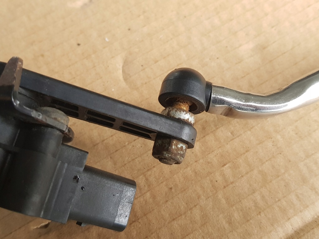 фото №9, Датчик вирівнювання ксенон - перед / - audi a4 b8 - a5 8t / - super стан