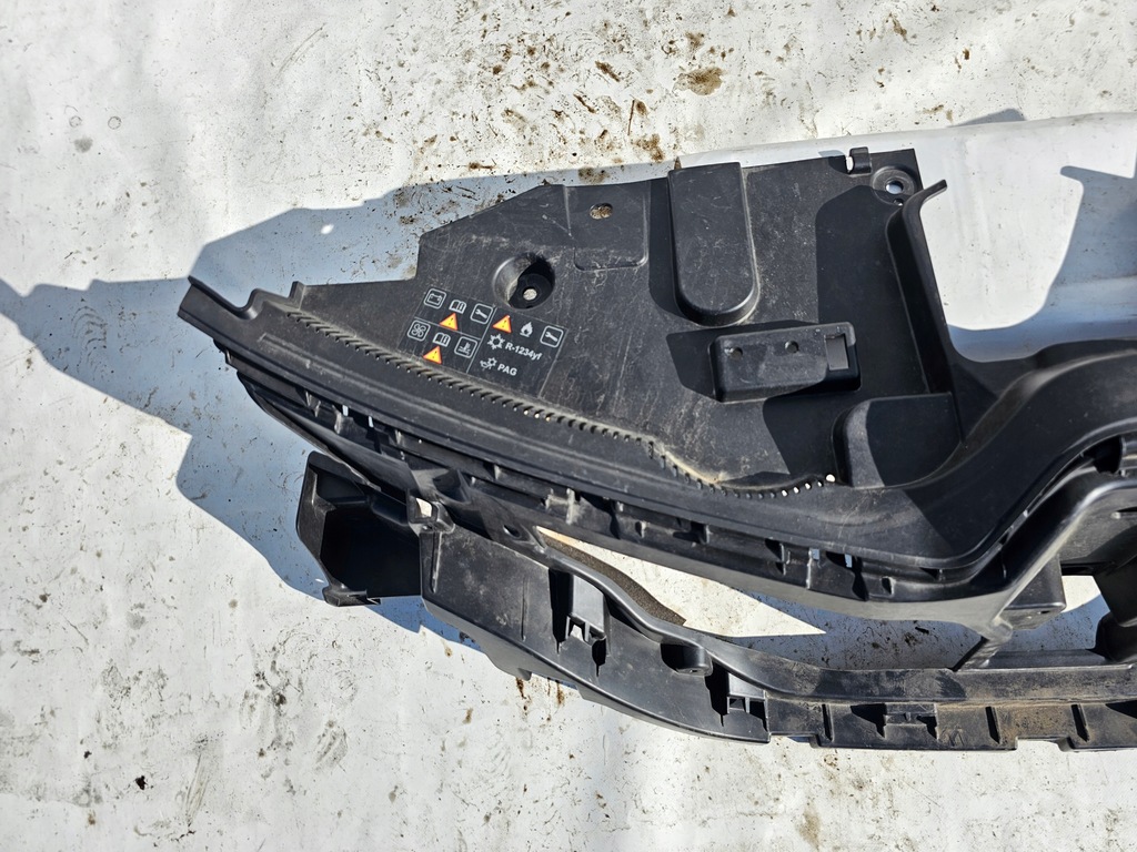 фото №4, Решётка радиатора каркас решетка бампера renault captur ii 2 2020- перед решётка радиатора