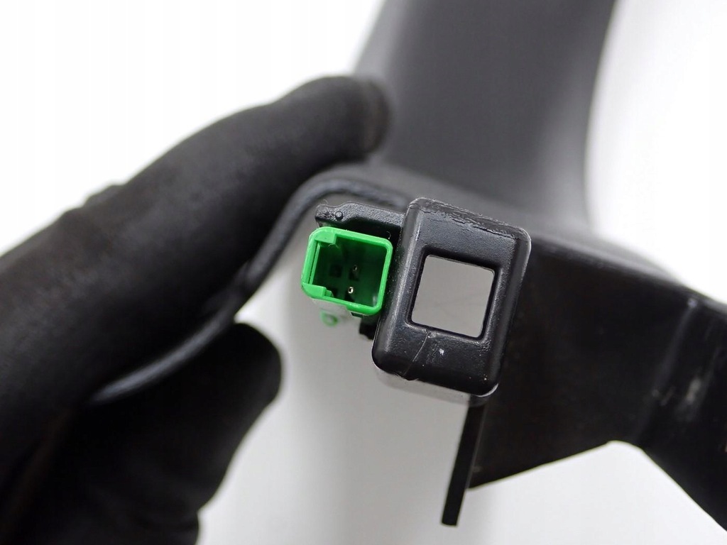 фото №9, Молдинг защита порог порог левый перед 31377616 volvo v90 ii 19r