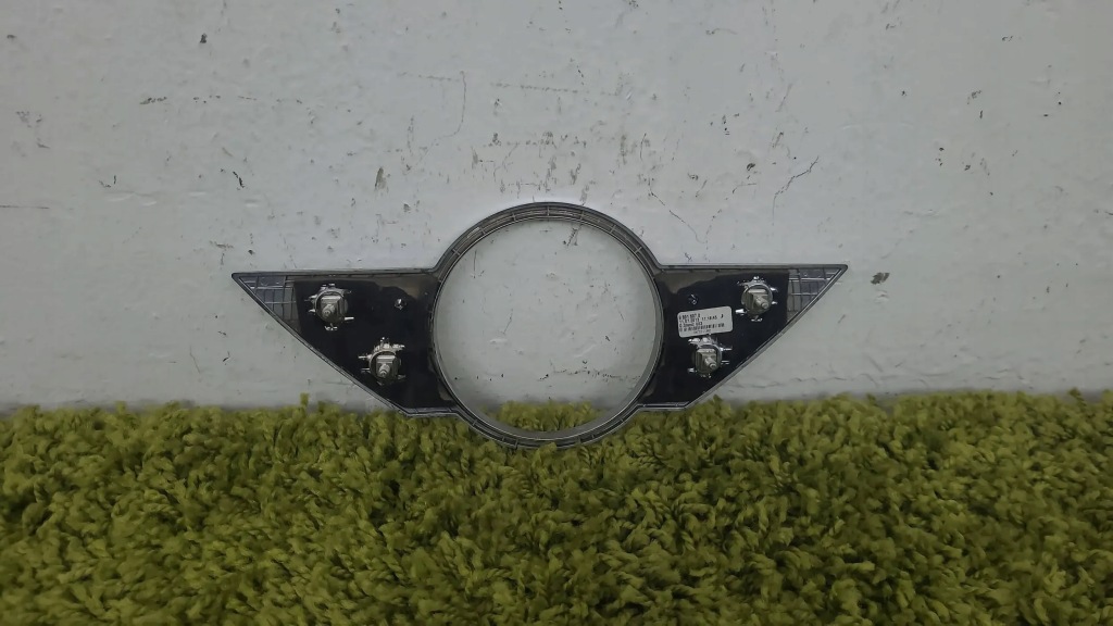 фото №2, Значок эмблема logo перед mini countryman i 1 r60 r61 10- oryg