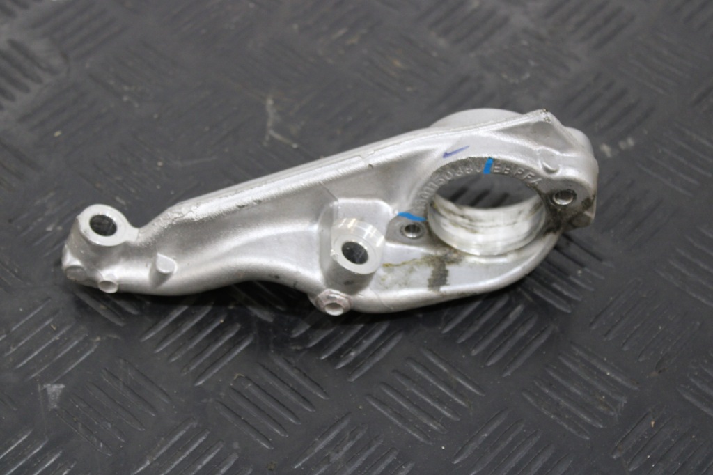 Купить Кронштейн опора полуось 9801150380 citroen c4 cactus lift