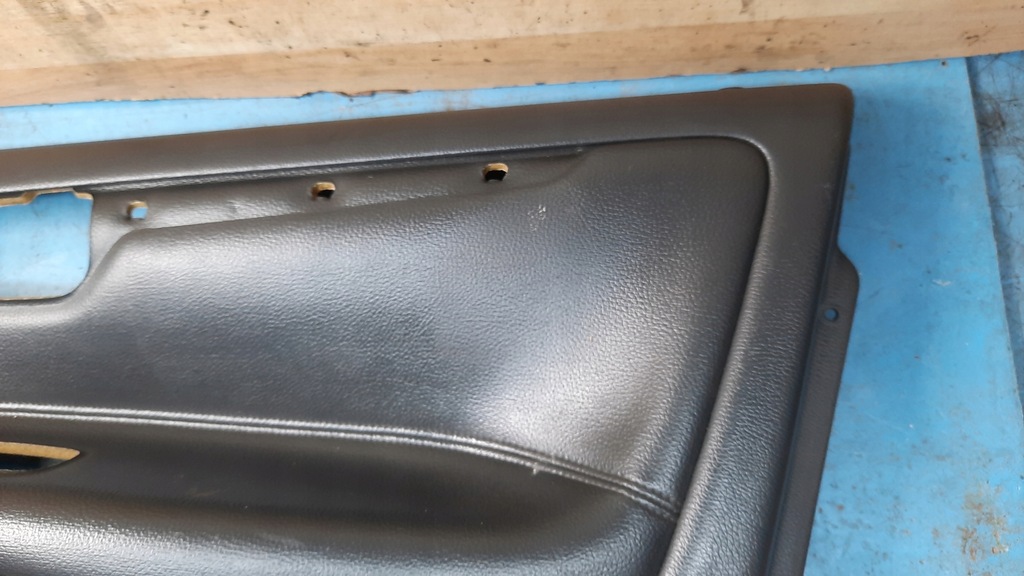 фото №8, Обивка дверь правый перед volvo s60 v70 ii 00-04