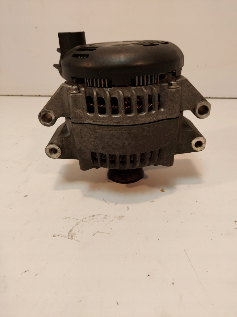 Генератор bmw f10 f20 f30 f31 f15 f12 n55 3.5 Зі Шроту