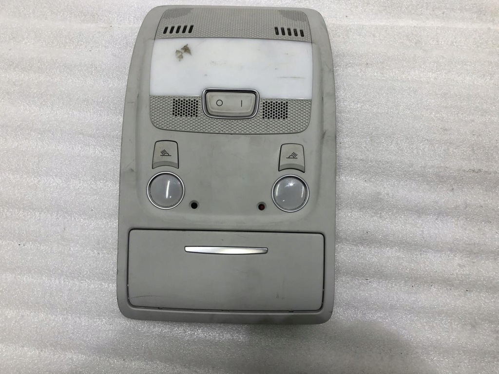 фото №1, Лампа освещение кабины audi a5 8t 8k0951177