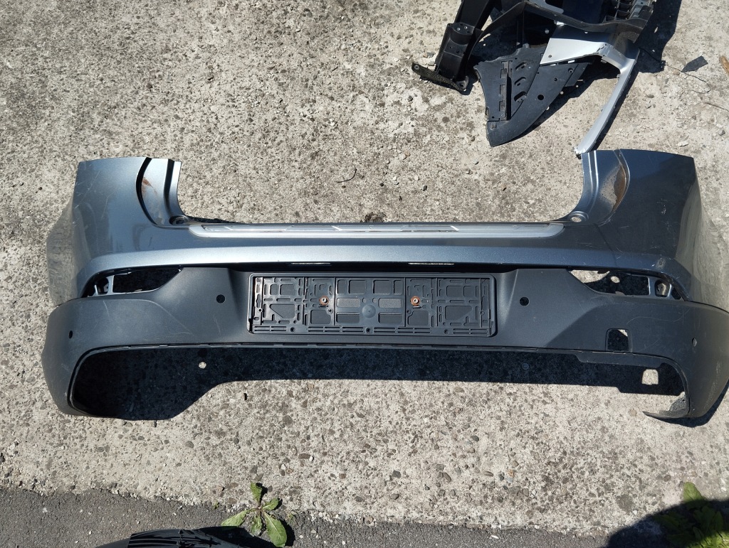 фото №1, Volvo v40 cross county бампер задняя задний накладка