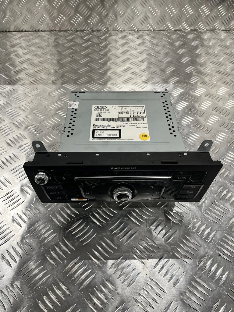 фото №1, Радио радиопроигрыватель audi a5 8t 07- 8r2035186