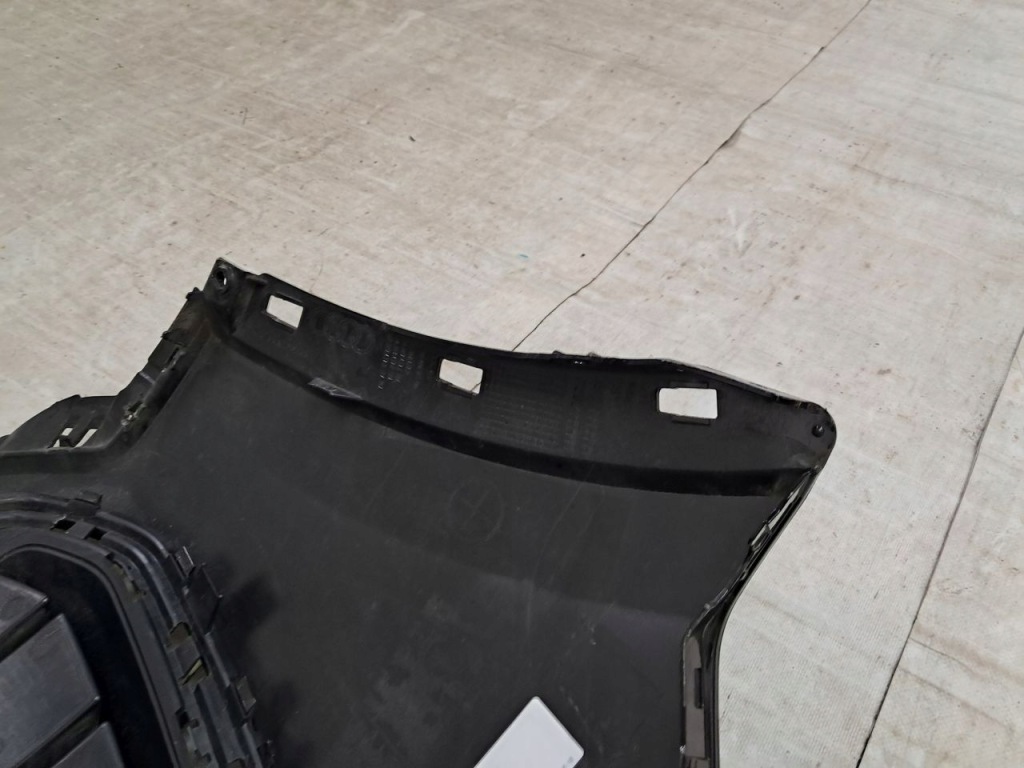 Левая уголок бампера audi q3 s-line 83a807437d 437e 437f 437g решётка Цена