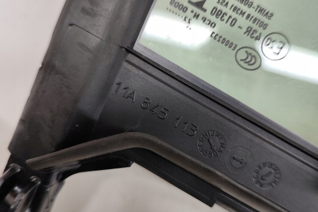 фото №6, Vw id.5 e39 передні ліва двері вікно трикутник 11a845113 електрика 220kw