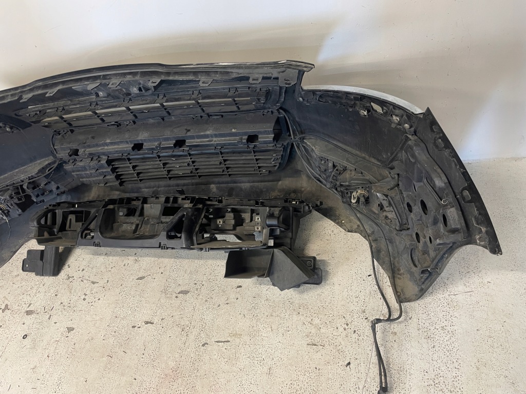 фото №10, Бампер перед передний peugeot 5008 i 1 przed liftem 09-12