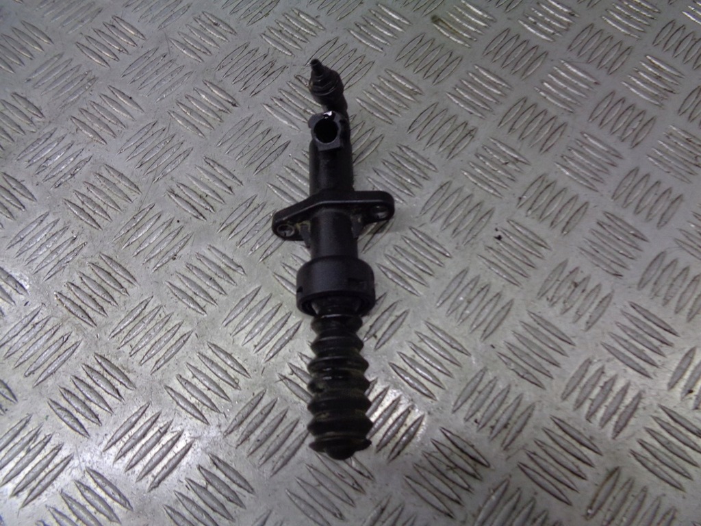 фото №1, Цилиндр сцепления peugeot 407 2.0