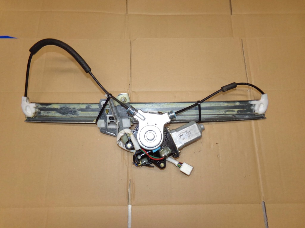 фото №1, Механізм скло лівий перед mazda premacy 02r