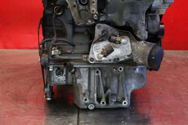 Двигун блок двигуна дизель насос z19dtr saab 9-5 95 1 i 1.9 tid 150 km lift 05-10 Оригінал