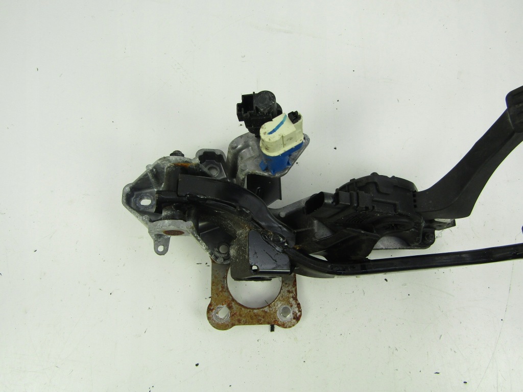 Volvo xc60 1 педали тормоза газа 6b at tf-80sc 08-13 5d 8g9n2d094dg rhd Оригинал