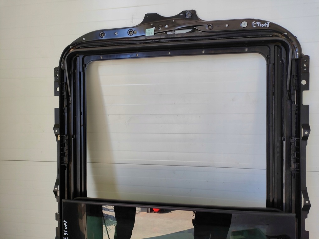 Bmw e91 рестайлинг  люк Киев