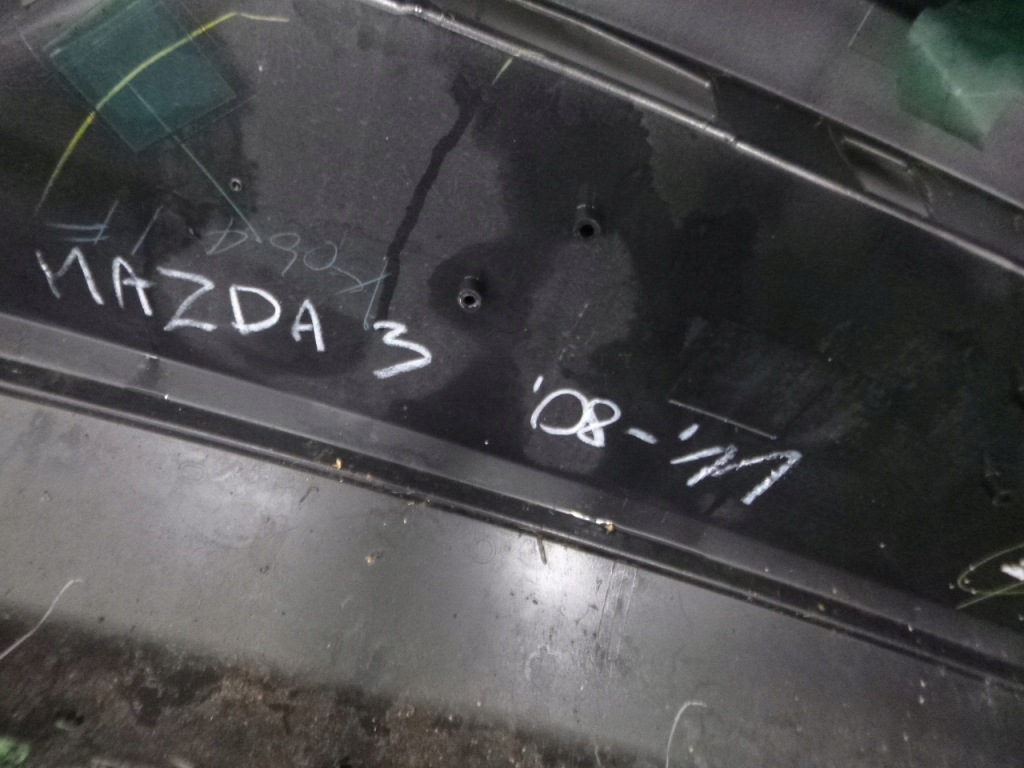 фото №8, Mazda оригинальный номер bact-50221 rok бампер pod pdc