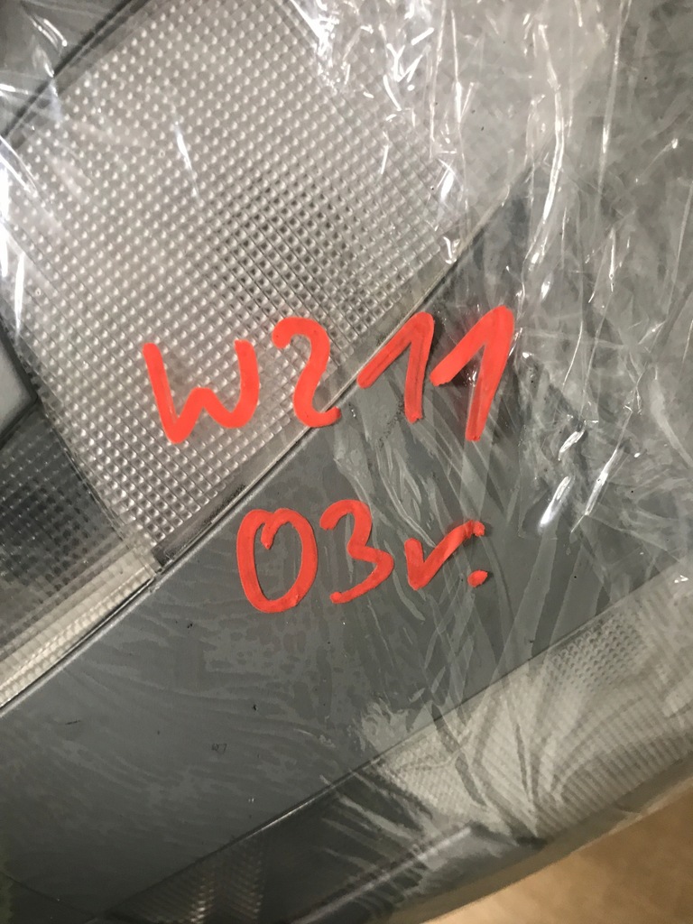 фото №6, Лампа освещение салона mercedes w211