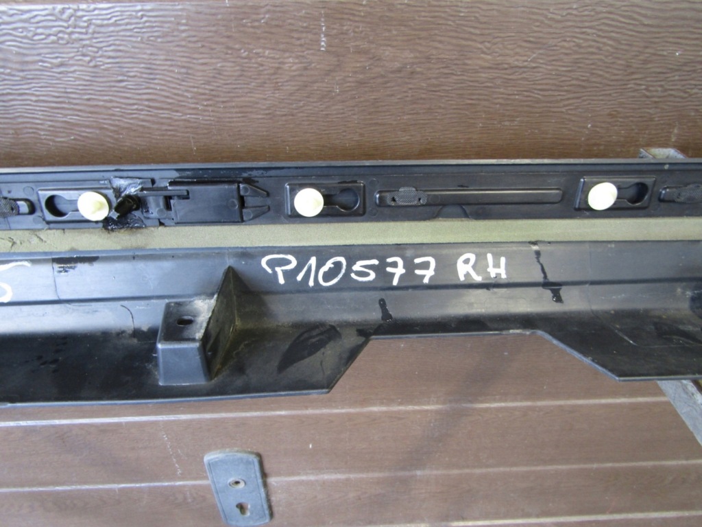 фото №8, Молдинг порог правая land rover discovery sport 14