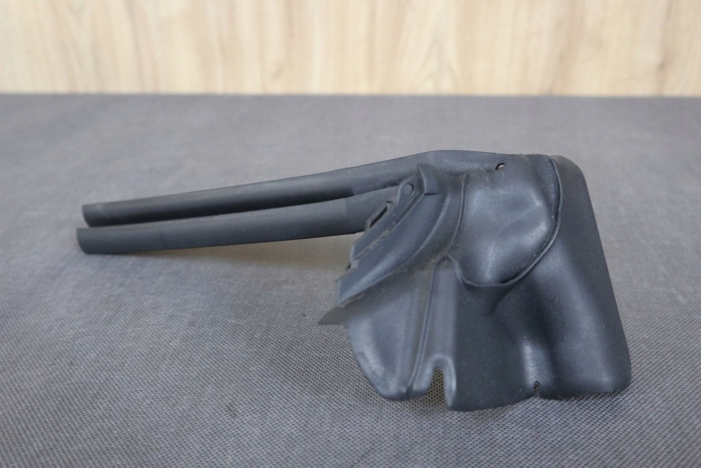 фото №1, Mercedes slk r172 прокладка правая стекло задняя a1726700838