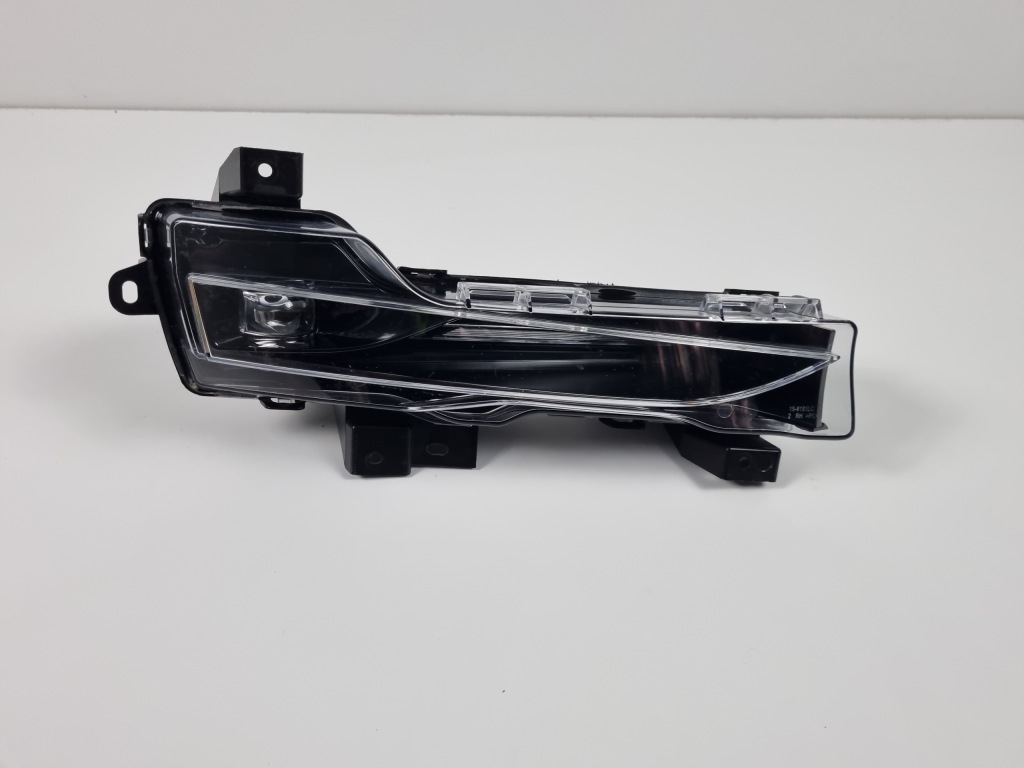 Купить Tesla model 3 рестайлинг  y противотуманная фара led drl правый перед 1624798-00-a