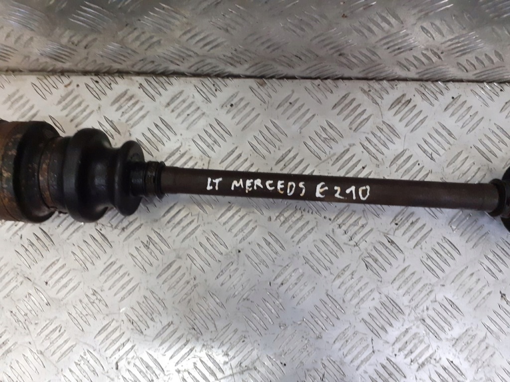Приводной вал левая задняя mercedes e210 Доставка
