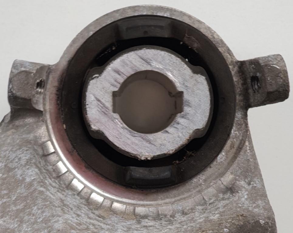 фото №13, Підрамник підрамник балка задня aston martin rapide