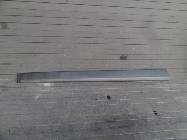 фото №1, Kia stonic 2019 молдинг дверь левый перед оригинал